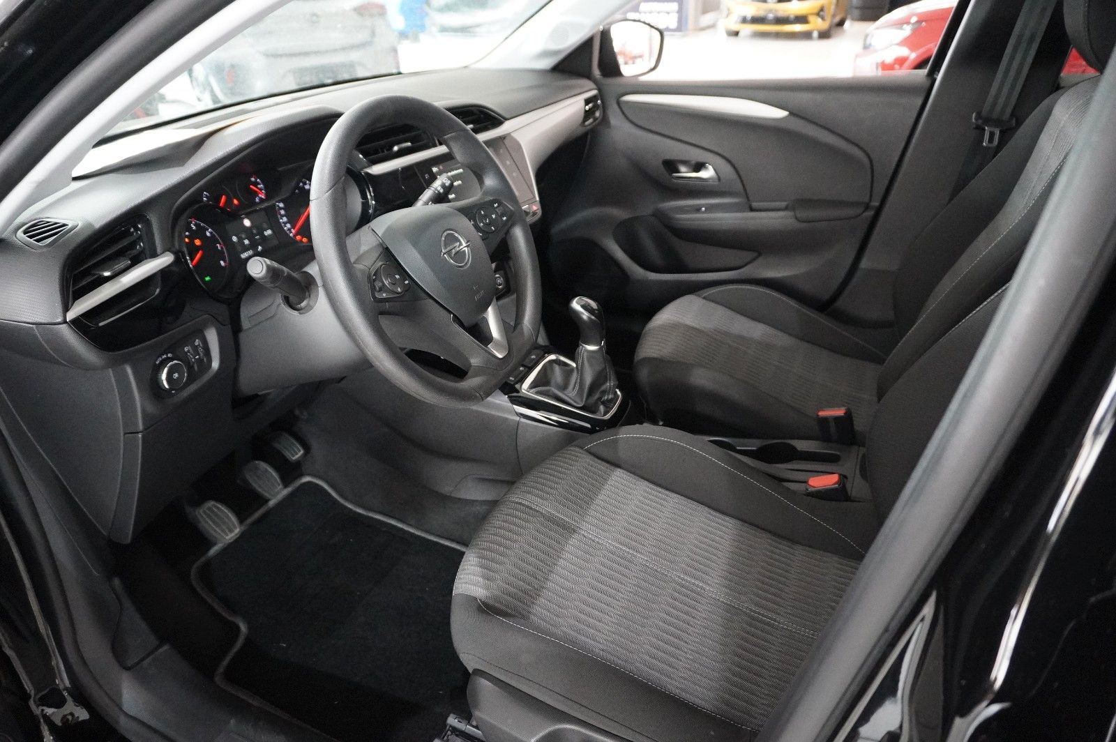 Fahrzeugabbildung Opel Corsa F 1.2 EDITION NAVI/TEMP/PDC/SPORT/DAB+
