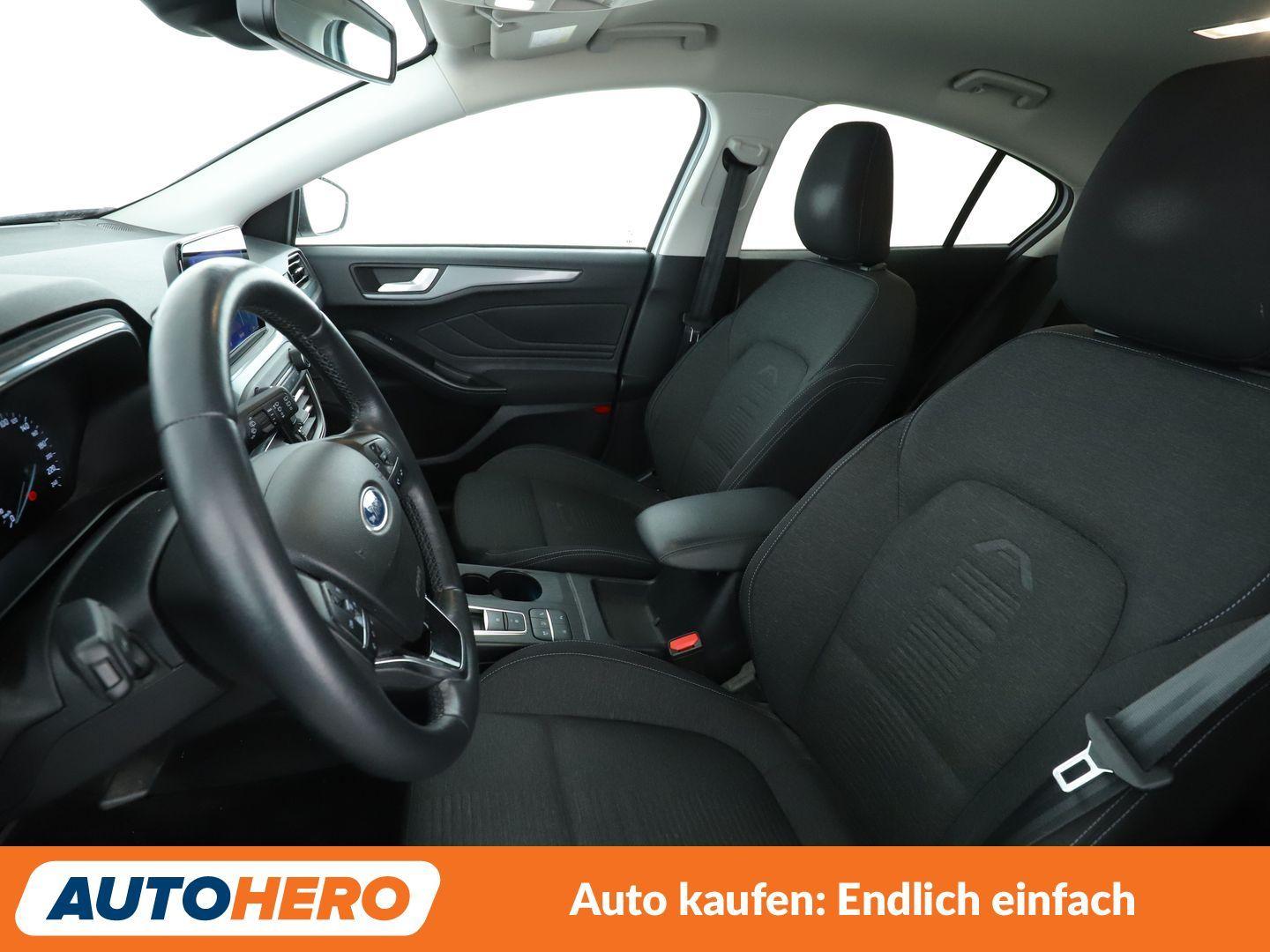 Ford Focus 1.5 EcoBoost Active Aut.*NAVI*LED*SPUR*PDC