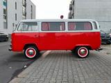 Volkswagen T2 Vollrestauriert mit 23000 Km .Bettfunktion - VW T2 Gebrauchtwagen
