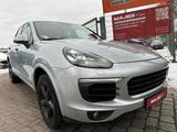 Porsche Cayenne Platinum*BOSE*LEDER*LED*MEMORY*PANORAMA - silberne Porsche Cayenne