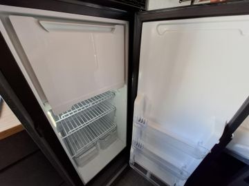 HYMER  ERIBA  HYMERCAR Redwood 601 Trail LED Lithium AHK 