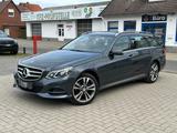 Mercedes-Benz E 220 CDI, Aut., LED, 360° Kamera, Scheckheft MB - Mercedes-Benz E 220: Kombi, Cdi