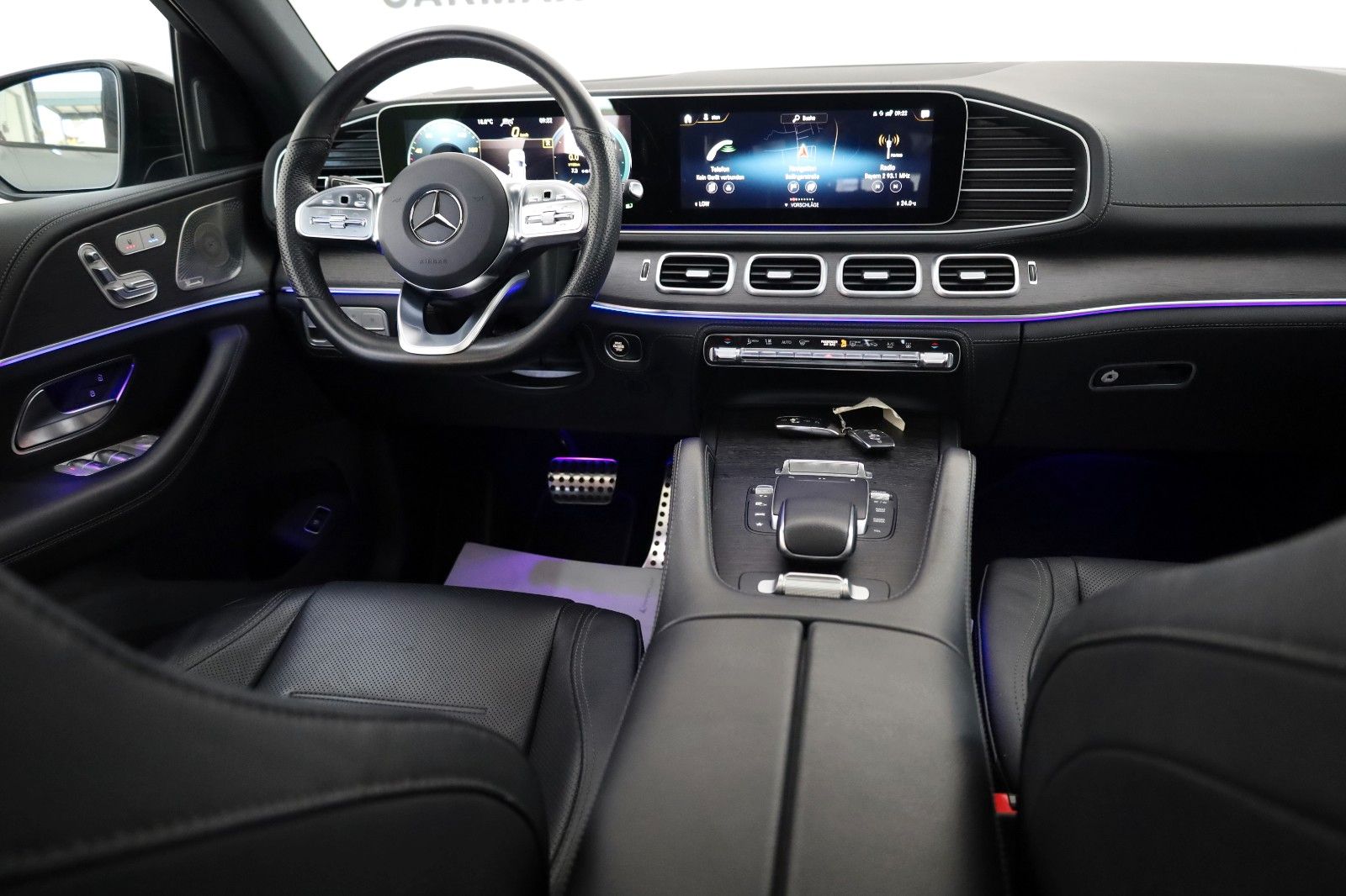 Fahrzeugabbildung Mercedes-Benz GLE 350de Coupe AMG line,Pano,HUD,360°,Burmester