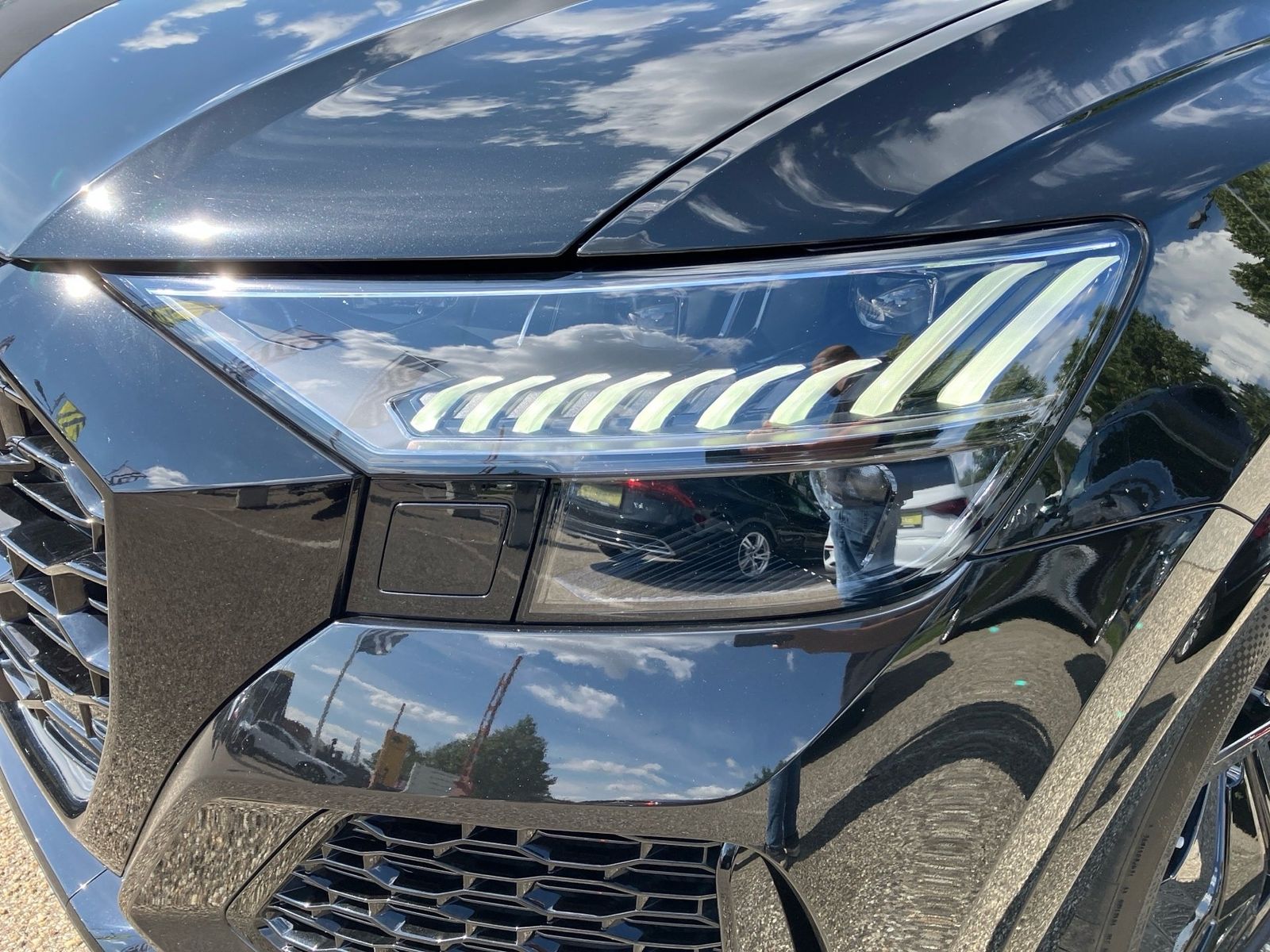 Audi RSQ8 - Bild 6