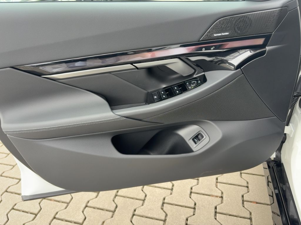 BMW 520 - Bild 12