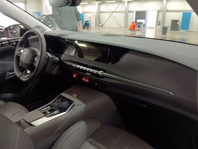 DS Automobiles DS4 OPERA PT 130 EAT8 MATRIX*HUD*AREA-VIEW*19