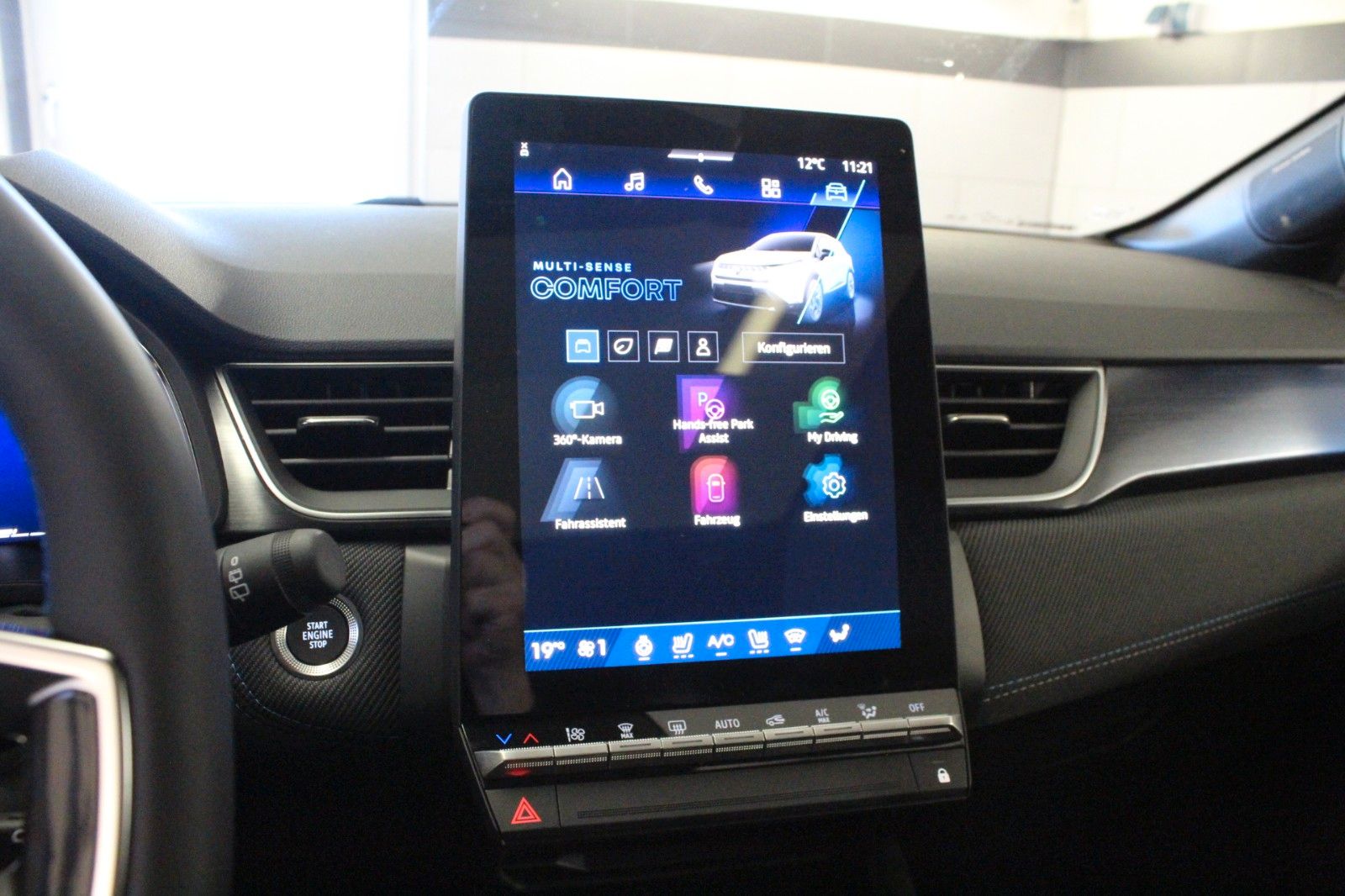 Fahrzeugabbildung Renault Symbioz Mild Hybrid 140 EDC Esprit Alpine