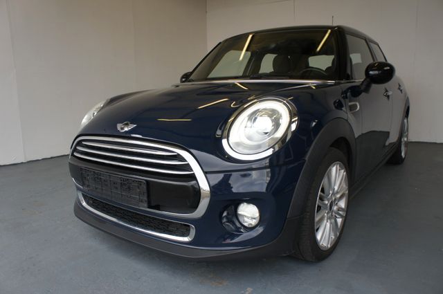 MINI Cooper D Seven Chili"NAVI-Ab.Licht.XEN-ALU-1HDe6