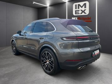 Porsche Cayenne - 7