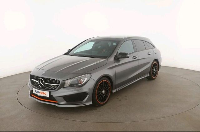 MERCEDES-BENZ Verkaufe den Mercedes CLA 220