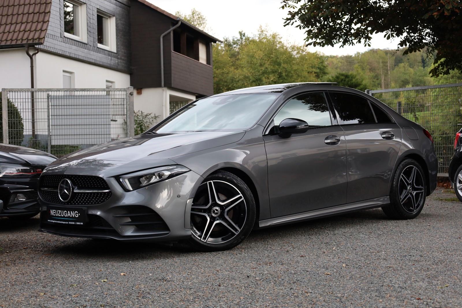 Mercedes-Benz A 200 Limousine AMG LINE/PANO/KEYLESS/ACC/1 HAND