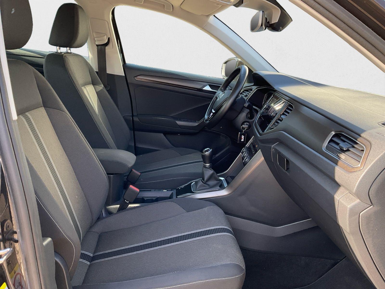 Volkswagen T-Roc 1.0 TSI Style KAMERA LED SITZHZG ALLWETTER