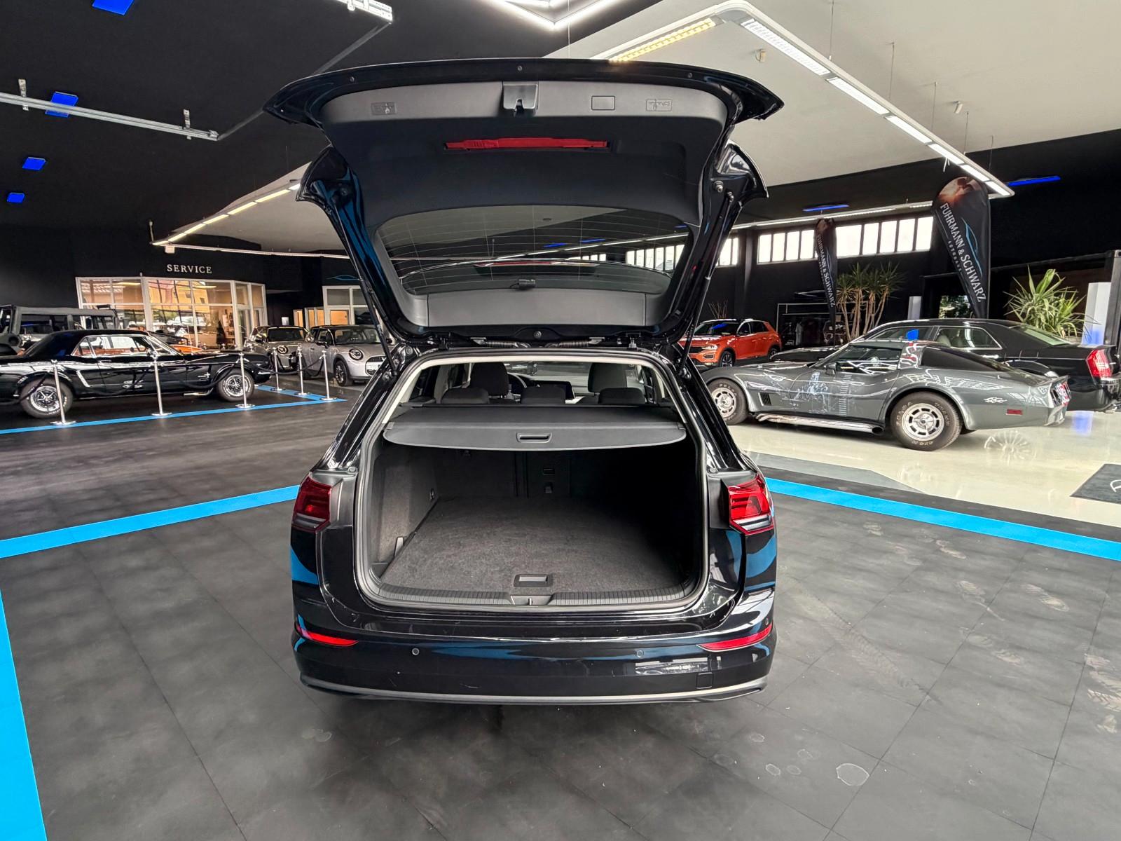 Volkswagen Golf Variant 2.0 TDI DSG Life ACC/AHK/SideAssist, миниатюра 11