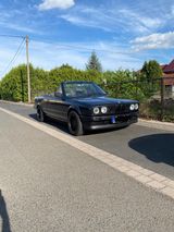 BMW 320i Coupe 320i - BMW 320 aus 1991: 320i