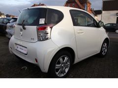 Fahrzeugabbildung Toyota IQ *Klima*Aux-In*8-fach bereift!*4-Sitzer!*