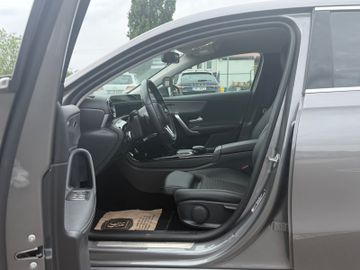 Mercedes A 180 - 9