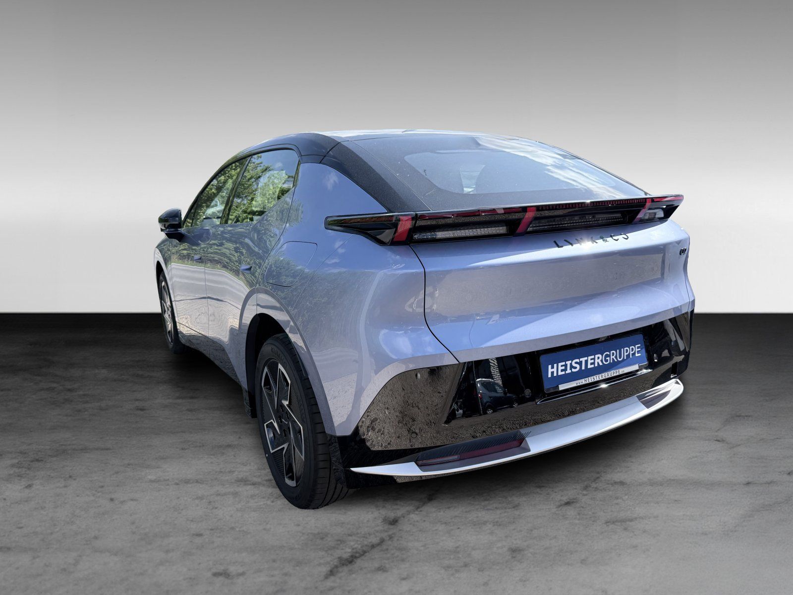 Lynk & Co 02