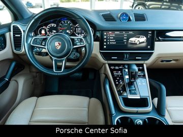 Porsche Cayenne - 11