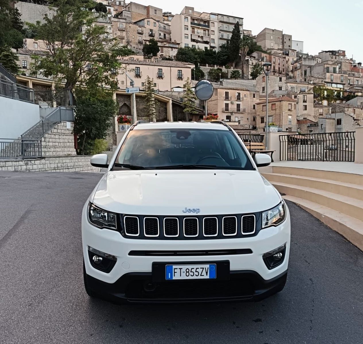 Jeep Compass 1.6 Multijet II 2WD Longitude imagem 2