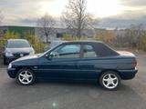Ford Escort - blaue Ford Escort