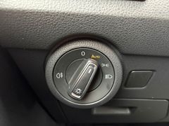 Fahrzeugabbildung Volkswagen T6.1 Multivan STAR EDITION 4MOTION -NAVI*AHK*ACC