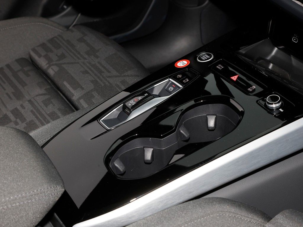 Audi A6 - Bild 15