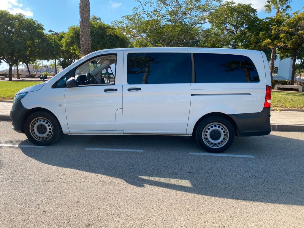 Image of Mercedes-Benz Vito
