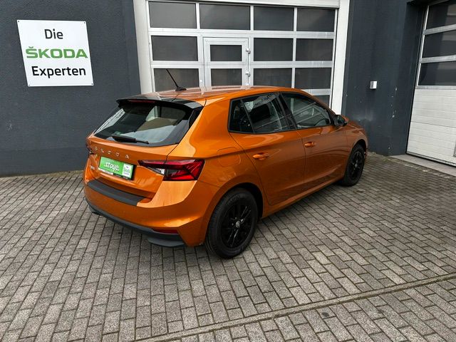 Fabia Ambition PDC;LED;CARPLAY;FSE