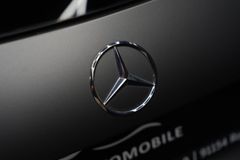 MERCEDES-BENZ A 250e AMG*AMBIENTE*CAM*LED*NAVI*BUSINESS-PAKET*
