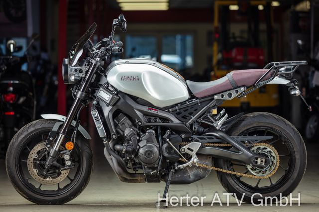 Yamaha XSR 900