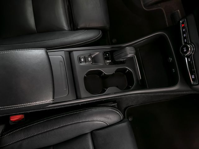 Volvo XC40 Momentum Pro 2WD Parkassistent-Paket Leder