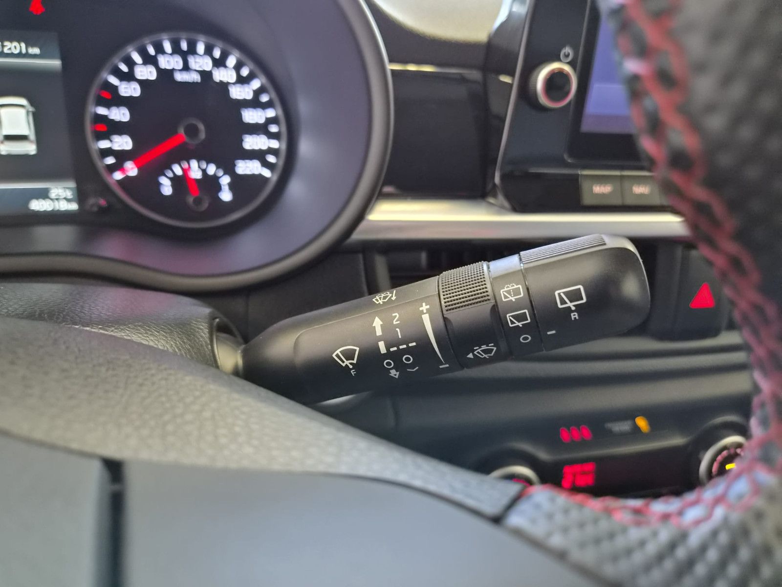 Fahrzeugabbildung Kia Picanto GT-Line / 1. Hand / KAMERA / LEDER