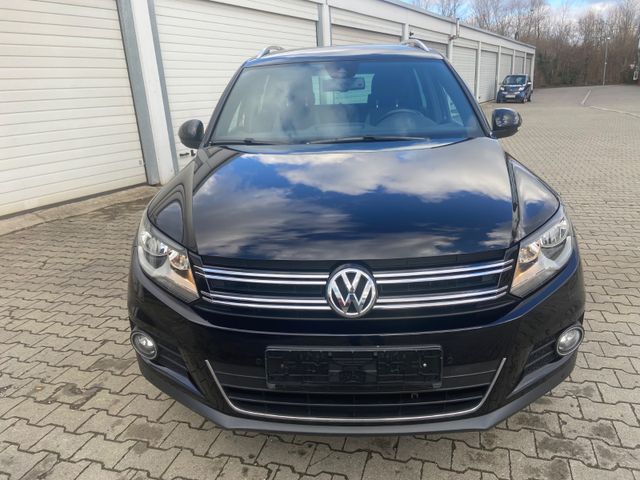 Volkswagen Tiguan Life 4Motion 2.0 TDI/DSG/NAVI/AHK