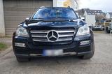 Mercedes-Benz Mercedes GL 550 - Mercedes-Benz: G550