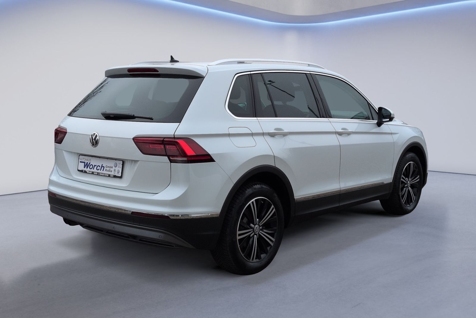 Tiguan 2.0 TDI DSG Highline AHK+PANO+HEAD-UP