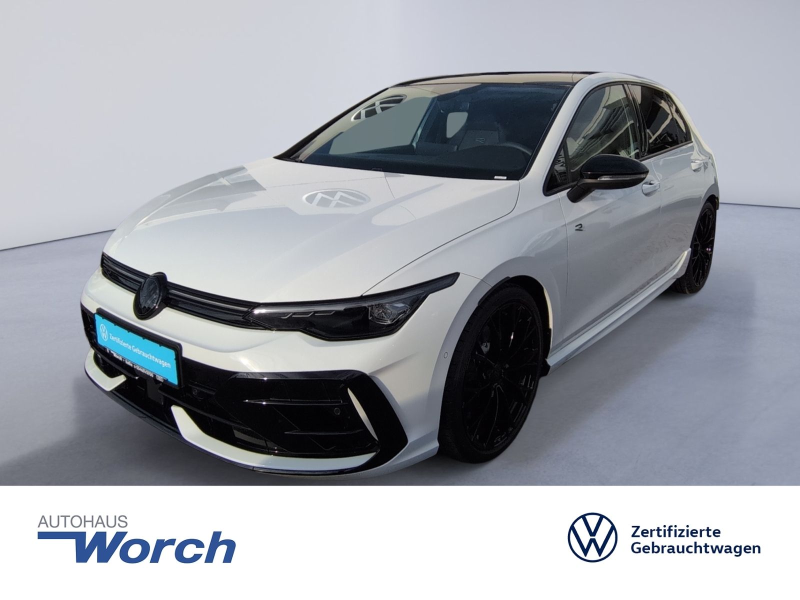 Golf VIII R BLACK EDITION 4MO AKRA+LEDER+PANO+