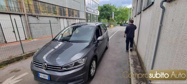 Image of Volkswagen Touran