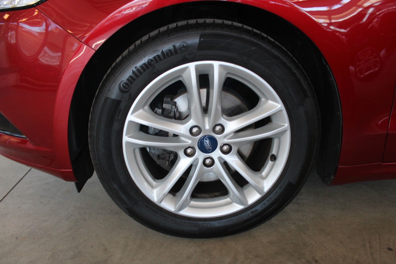 Fahrzeugabbildung Ford Mondeo 1,5 EB Titanium Turnier Winter Paket uvm.