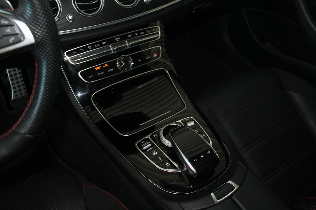 Mercedes-Benz E 43 AMG