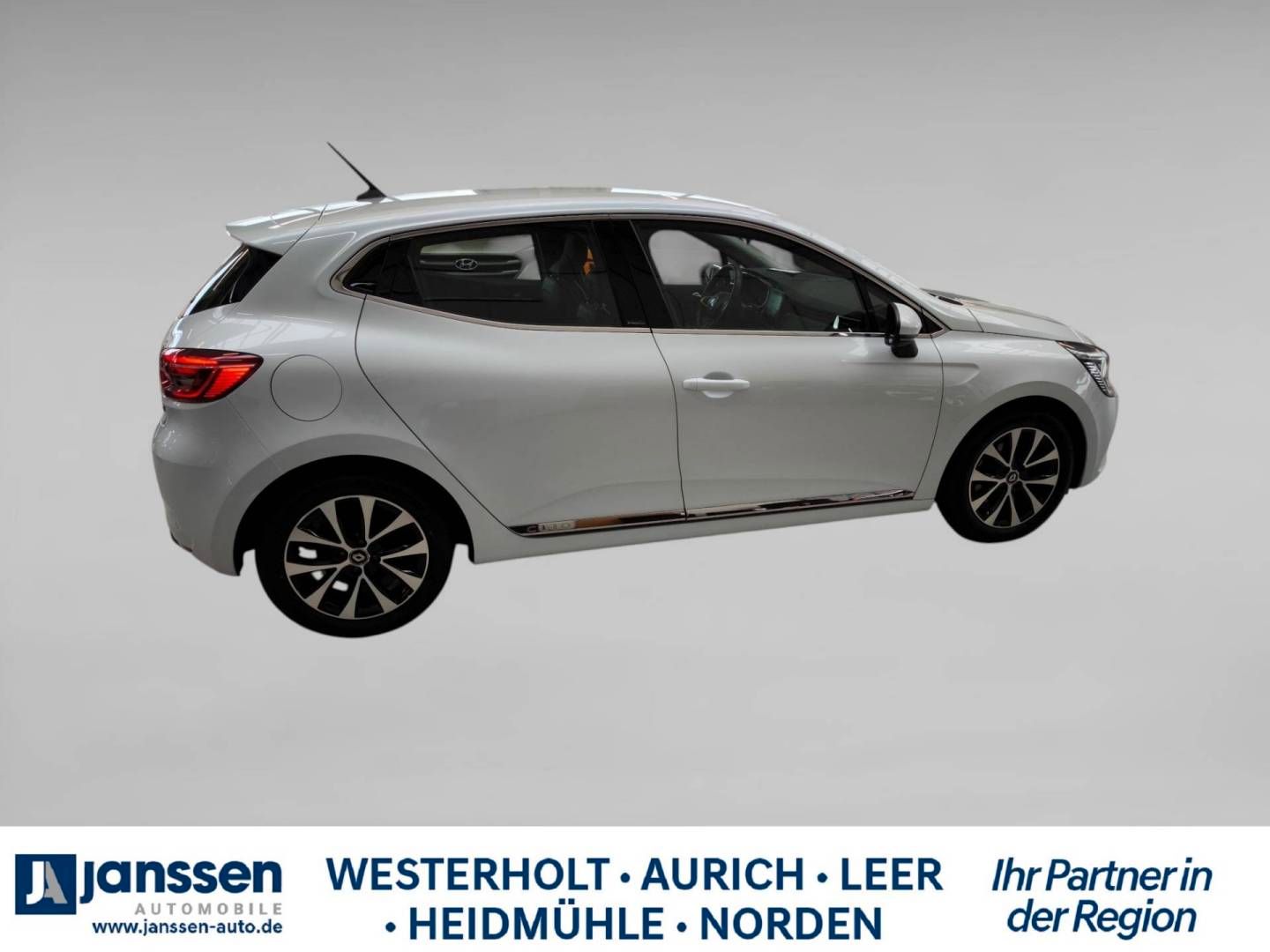 Fahrzeugabbildung Renault CLIO INTENS E-TECH 140