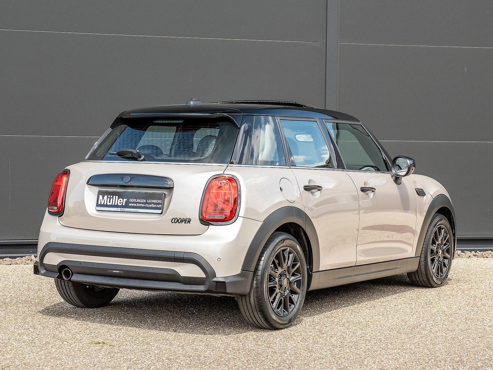 MINI Cooper 5-Tür. Aut. HUD LED GSD Kamera Sportsitz 