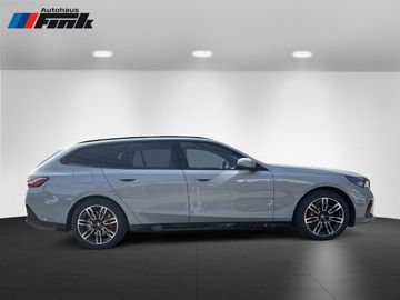 BMW 520d xDrive Touring M Sportpaket Head-Up DAB