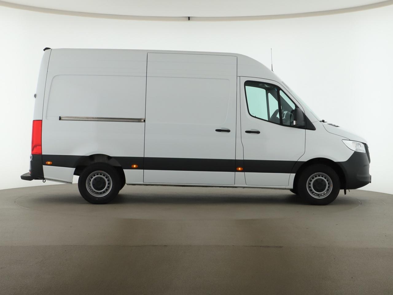 Mercedes-Benz Sprinter 317 CDI Kasten Hoch Standard Pro Navi