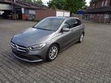 Mercedes-Benz B 180 Progr., AHK, Kamera, Met., NAV.,8 fach , - Mercedes-Benz B 180