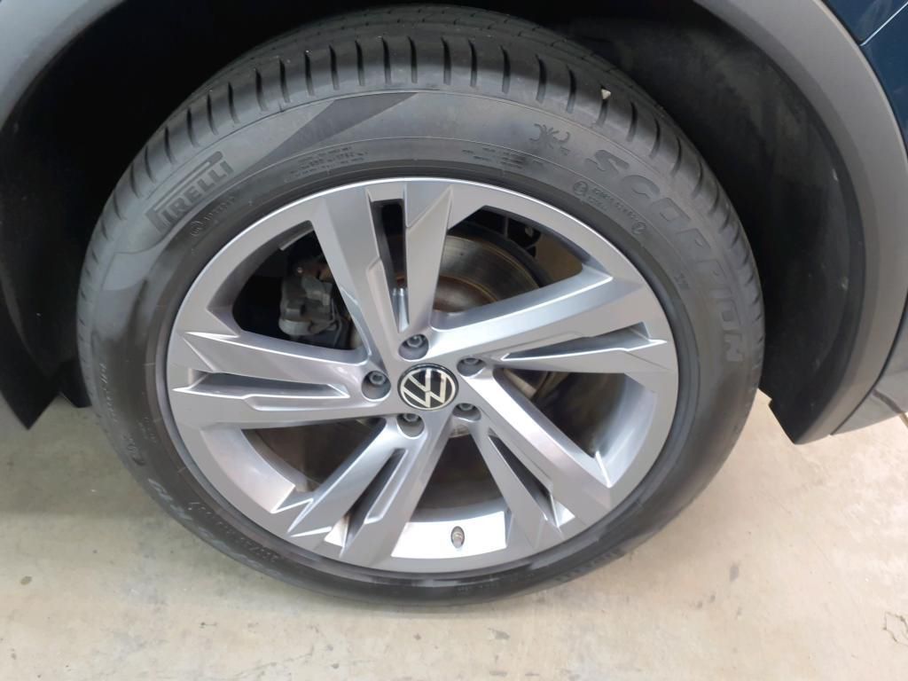 Volkswagen Tiguan R-Line 4Motion 2.0 TDI SCR AHK*PDC*RFK*SH