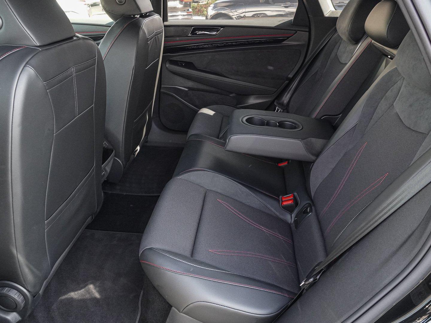 Volkswagen ID.7 Tourer GTX 4Motion HEAD-UP 360-KAMERA MATRI