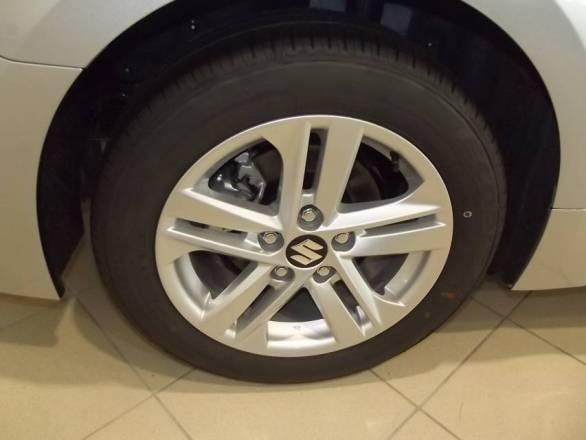 Suzuki SWACE 1.8 HYBRID CVT COMFORT+