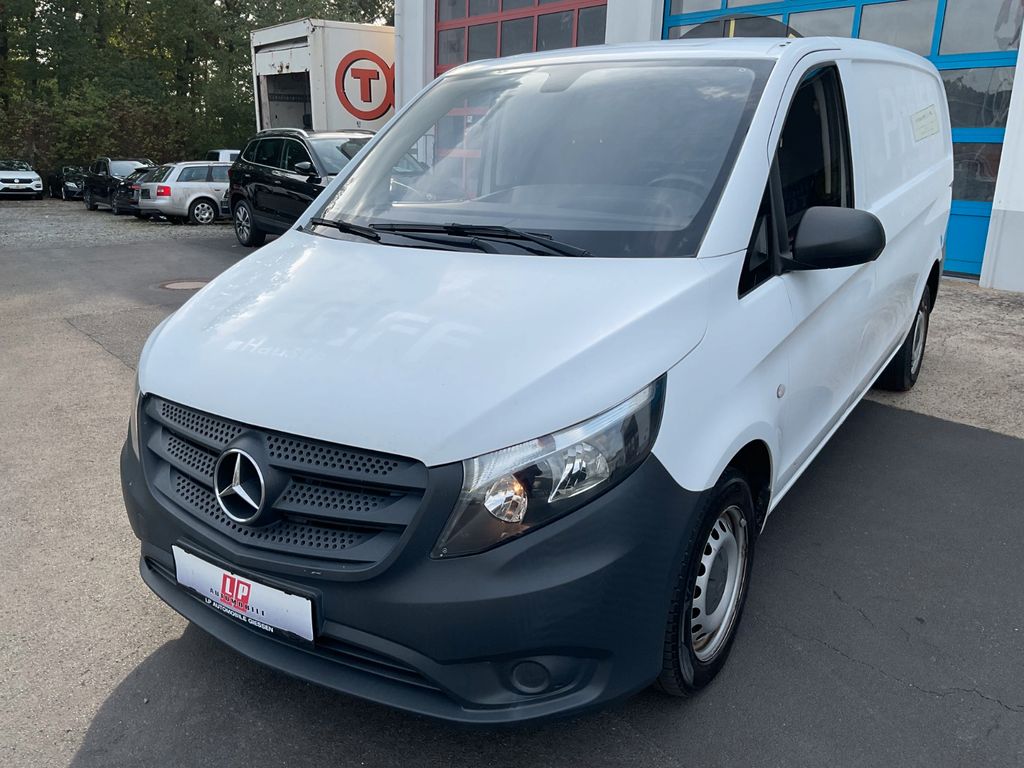 Image of Mercedes-Benz Vito
