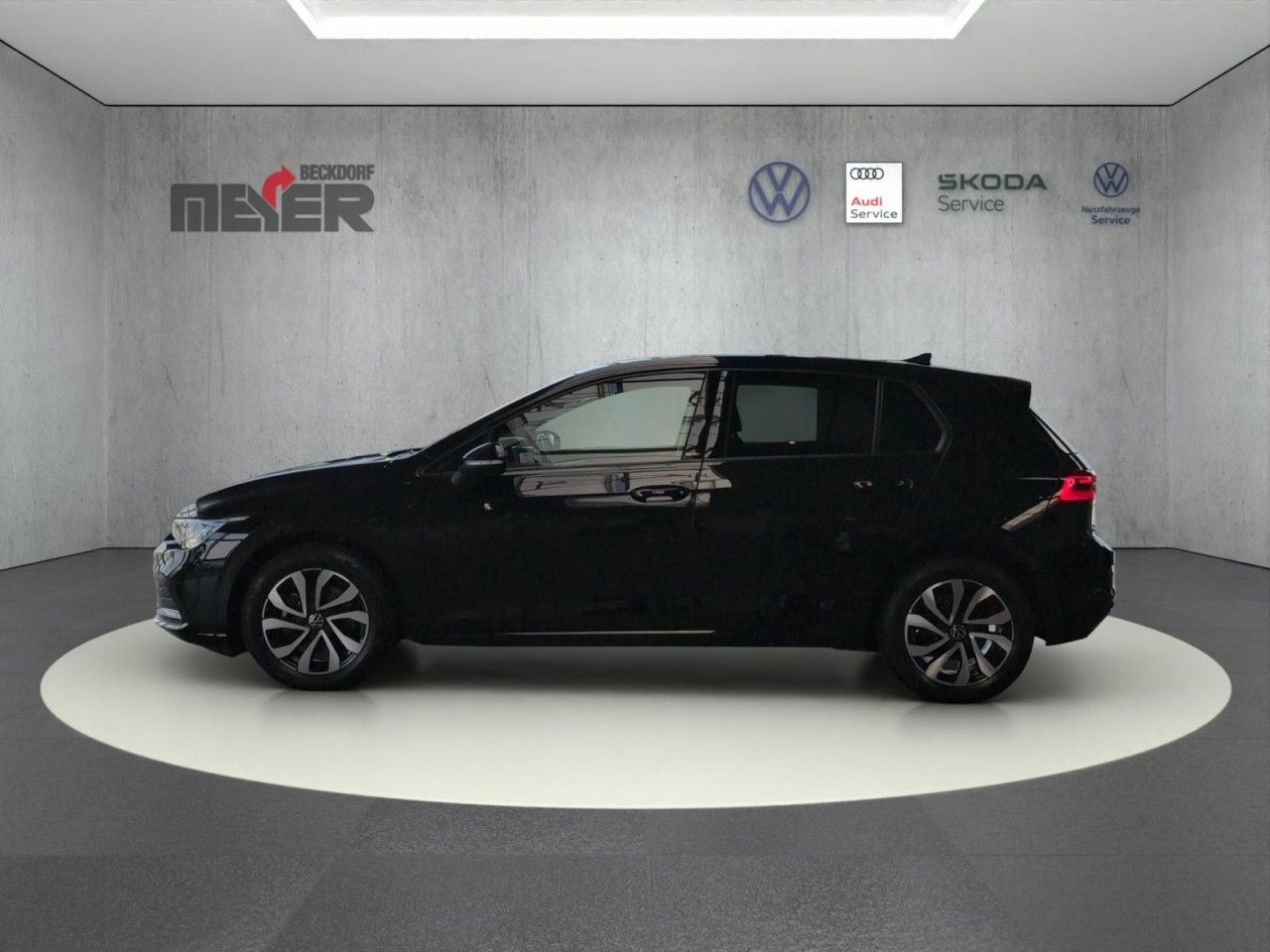 Golf ACTIVE 2.0 TDI Klima Navi Einparkhilfe