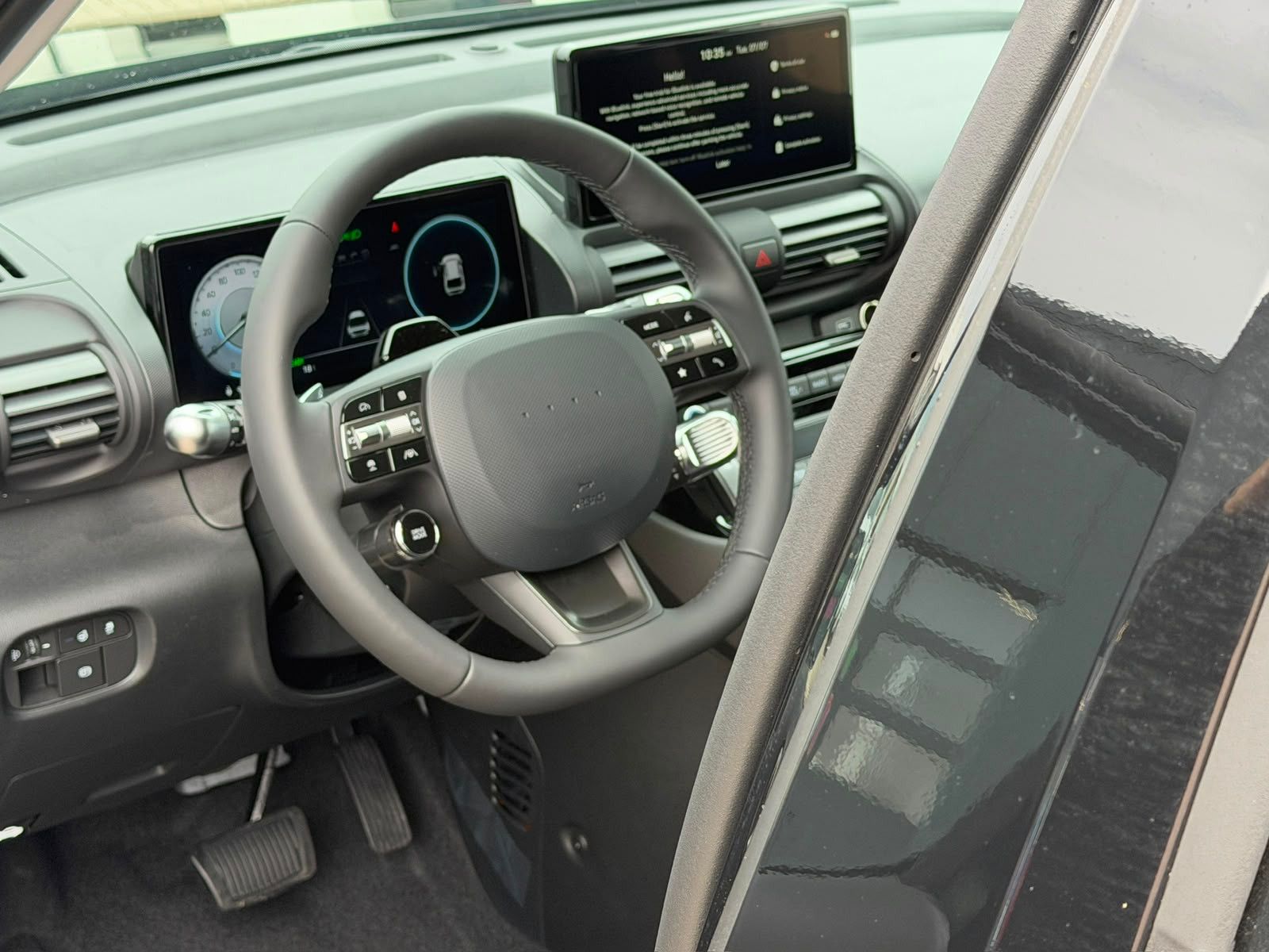 Fahrzeugabbildung Hyundai INSTER Trend 85kW *RW370KM*Totwinkel*ACC*360°